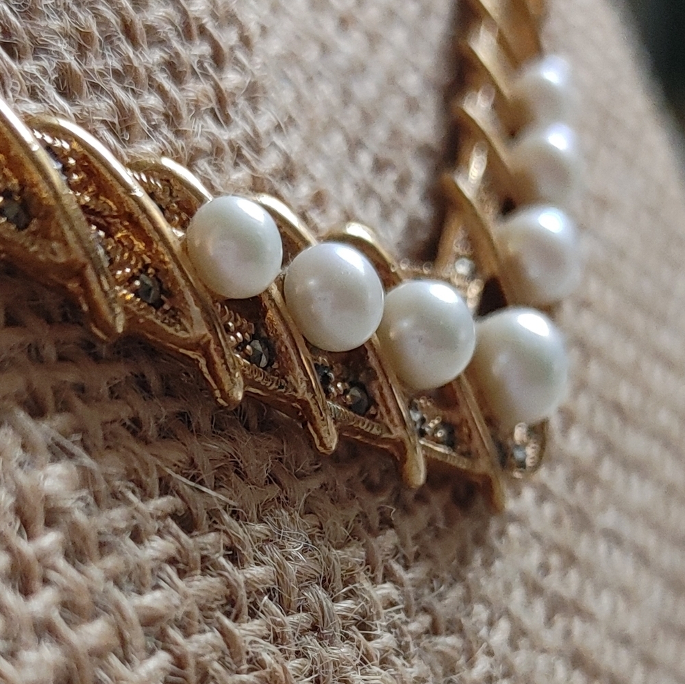 Vintage Akoya Pearl And Hematite Short Necklace